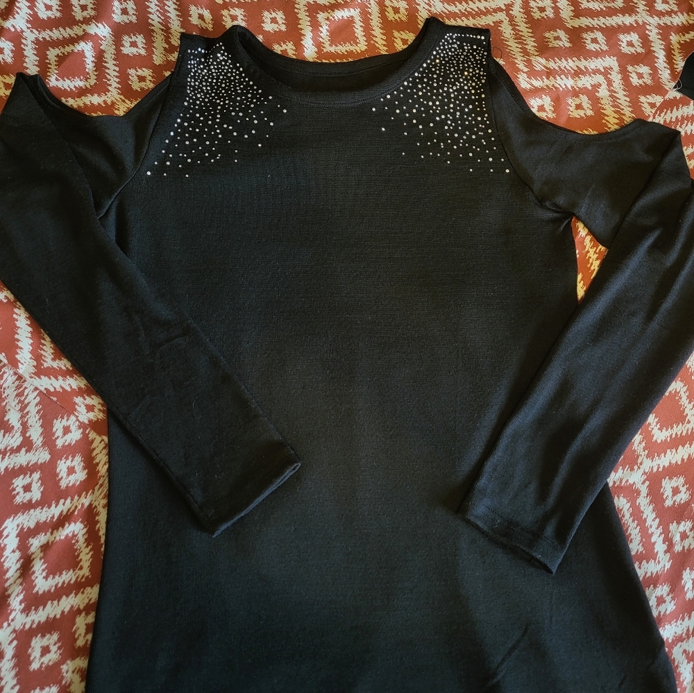 Roper Long Sleeve Open Shoulder (M)